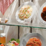 レトロな食堂の食品サンプル