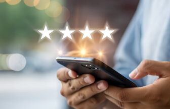 ネットショップに高評価がついている5つ星イメージ